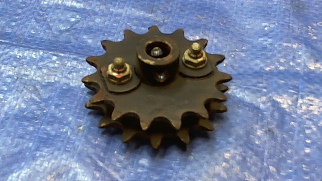 63404-00 Piper - SPROCKET - Control Column